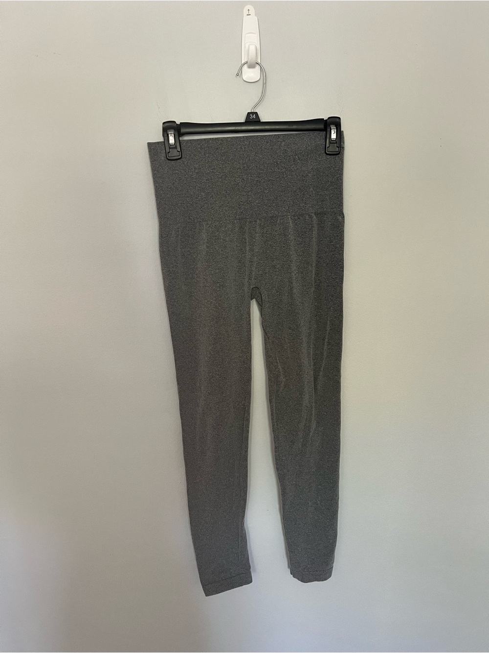 SPANX Gray compression leggings size Large